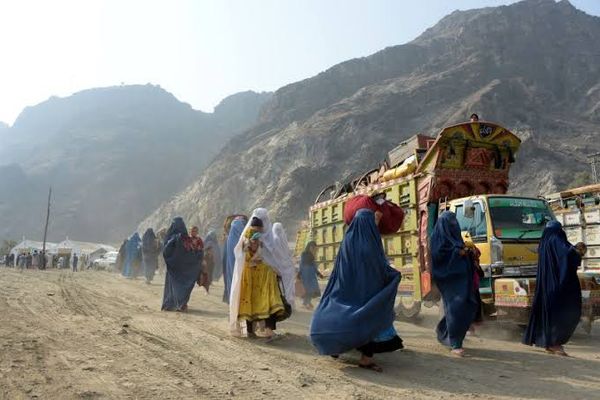 ملګري ملتونه: ایران او پاکستان تر ۶۰۰زرو ډېر افغان کډوال بېرته افغانستان ته ستانه کړي