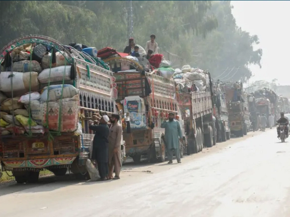 Pakistan To Start Deportation of Illegal Refugees On November 2