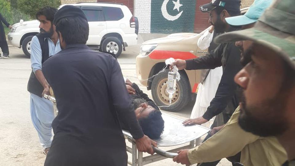 در حمله به یک جشنواره فرهنگی در بلوچستان پاکستان، شماری کشته و زخمی شدند