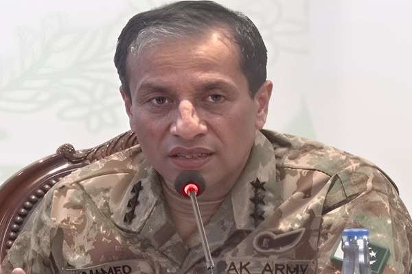 پاکستان: ناقانونه افغان وګړي او هندي پوځیان د ترهګرۍ په فعالیتونو کې ښکېل دي