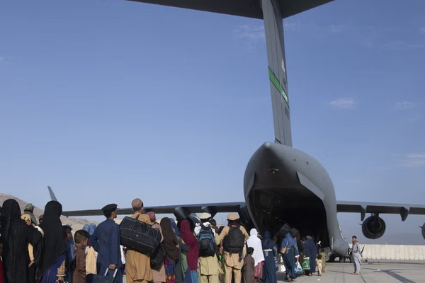 سيغار: مليارات أنفقتها الولايات المتحدة في أفغانستان انتهت بالفشل وسقوط الحكومة