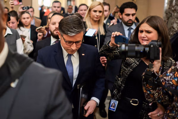 کانگرس امریکا انتشار پروندههای اپستین را تصویب کرد