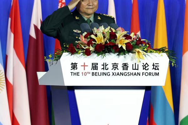 جنرال ارشد چین به 'افشای اسرار هستهای به امریکا' متهم شد