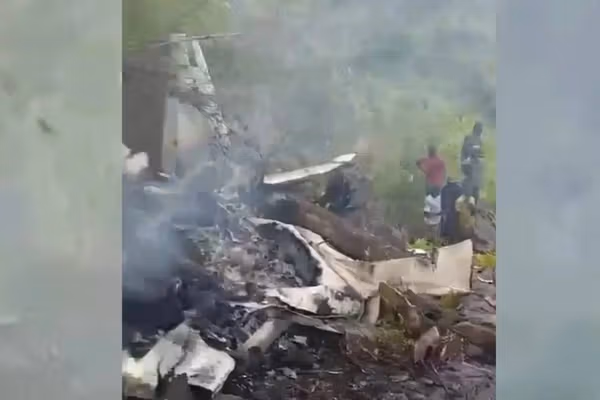 په جنوبي سوډان کې د کوچنۍ مسافر وړونکې الوتکې د لوېدو پېښه کې ۱۵ کسان وژل شوي