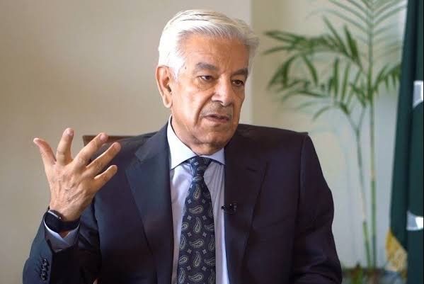 خواجه آصف: هیئت پاکستان تنها با خواست مهار تی‌تی‌پی به استانبول رفته است