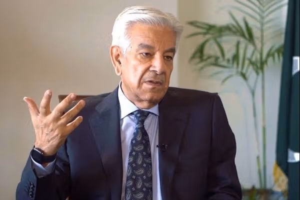 خواجه آصف: هیئت پاکستان تنها با خواست مهار تیتیپی به استانبول رفته است