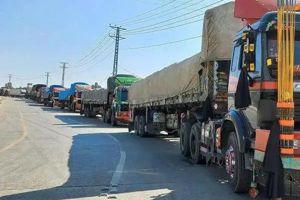 Pakistan State Bank Reports 4 Percent Increase in Exports To Afghanistan