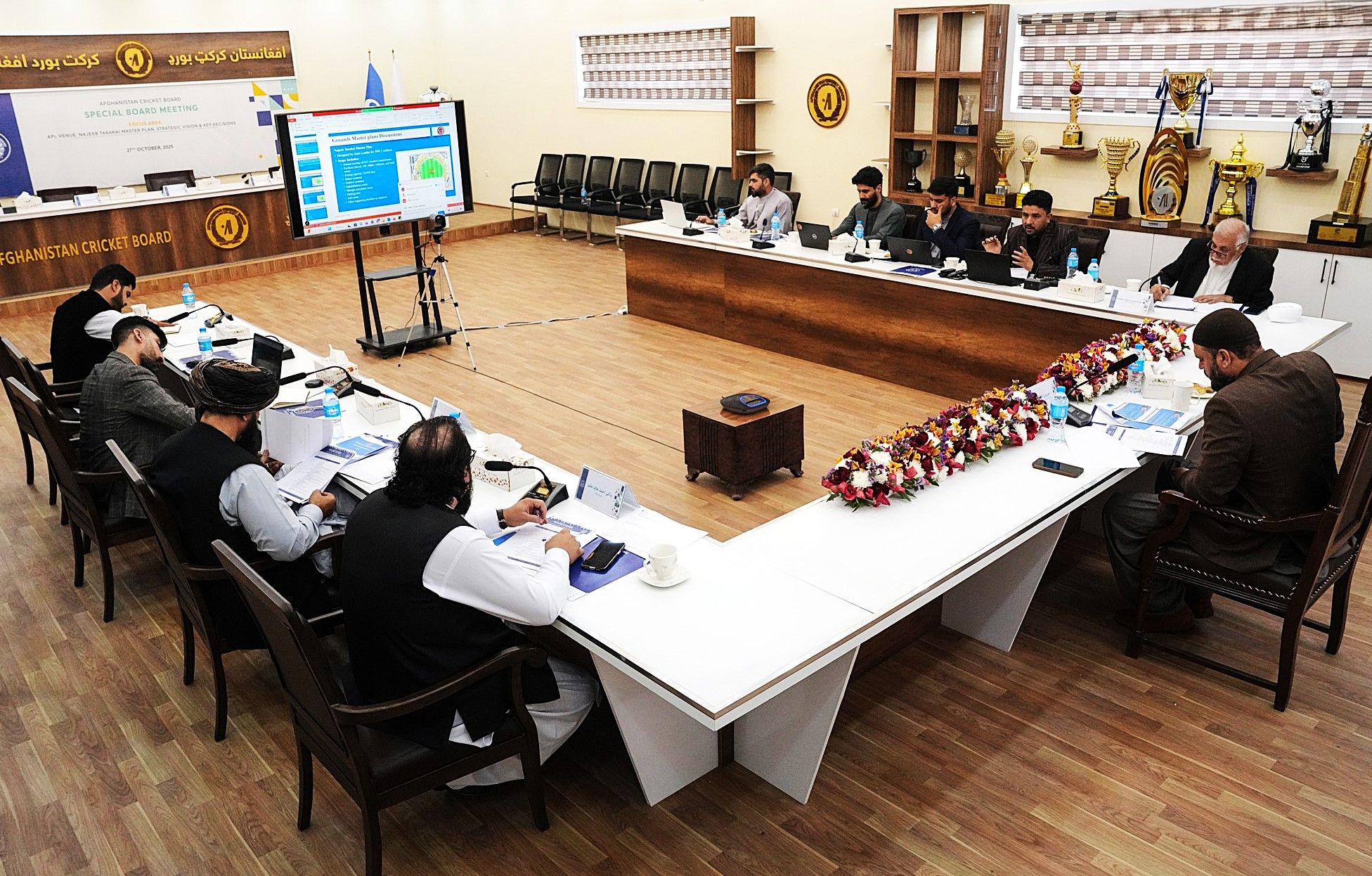 دور دوم لیگ برتر کریکت افغانستان در امارات یا عمان برگزار می‌شود
