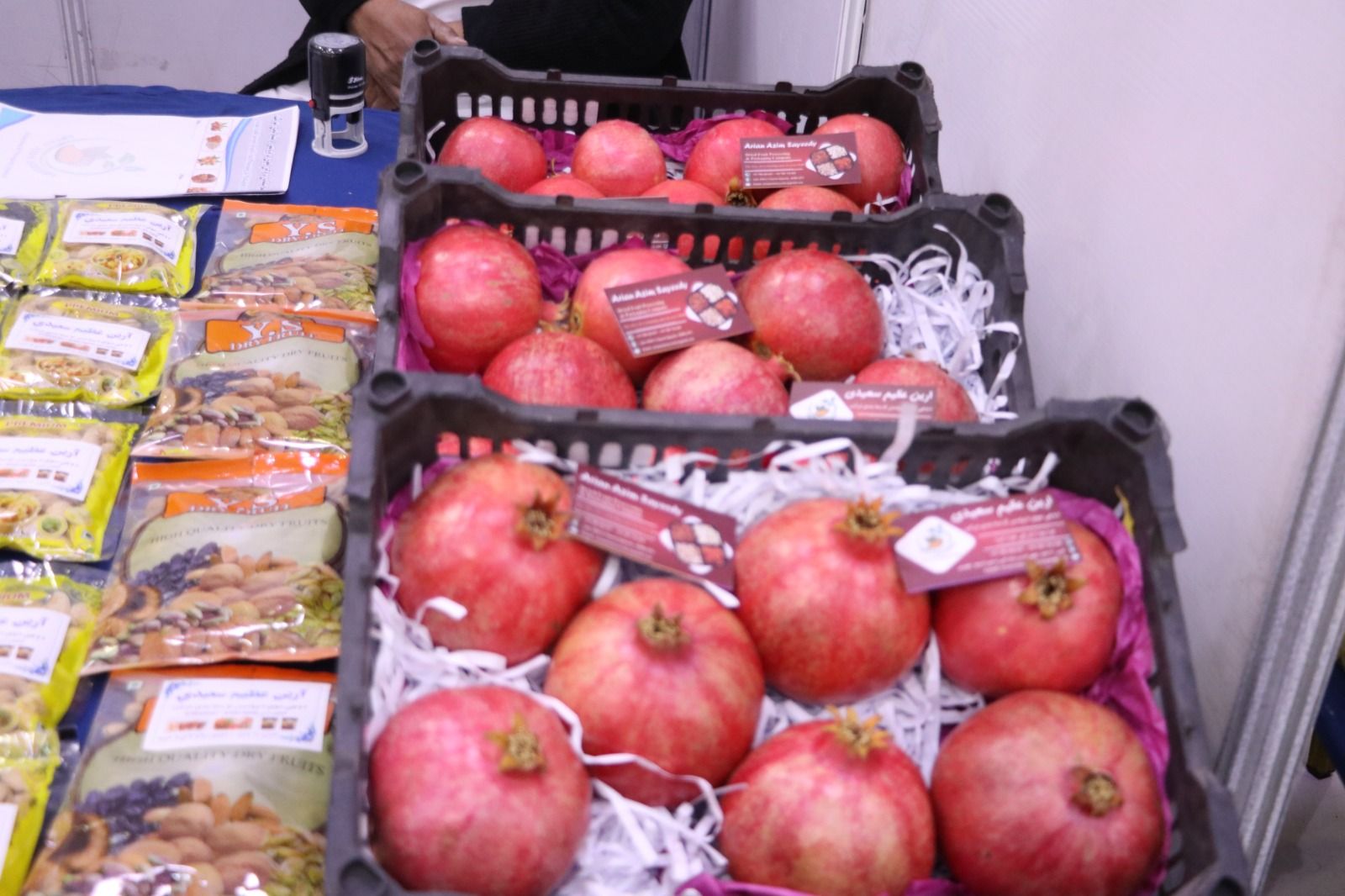 طالبانو د کندهاري انارو په صادراتو کې د ۳۲سلنه زیاتوالي خبر ورکړ