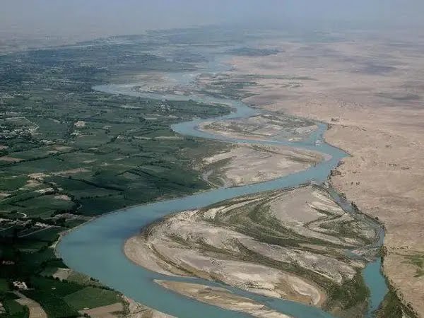 مقام ایرانی: یک ماه از سال آبی جدید گذشت اما هیچ ورودی از حق‌آبه هلمند نداریم