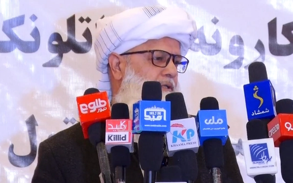 نور الحق انور: د «خیالي استادانو او خیالي مکتبونو» وخت تېر شوی