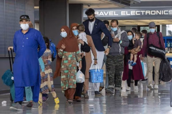 امریکا مېشتي افغانان: د یو افغان جرمي کړنې له امله باید په ټولو افغانان قضاوت ونشي