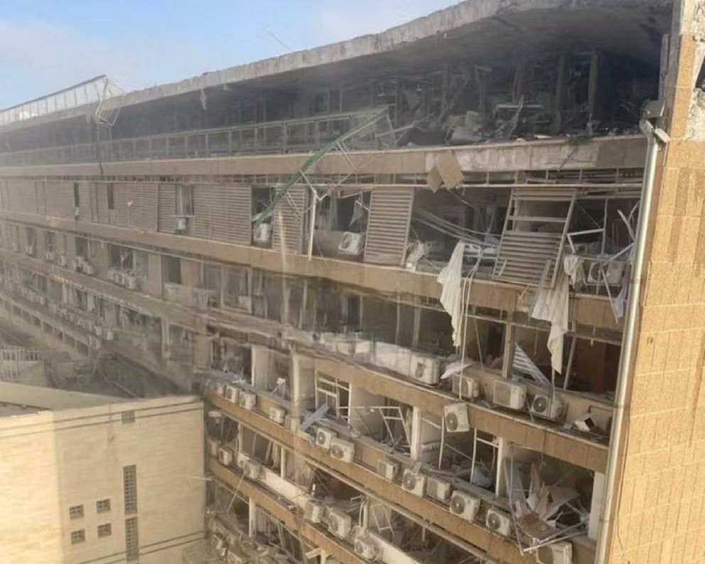 موشک‌های ایران به چند منطقه در اسرائيل از جمله به یک شفاخانه برخورد کردند