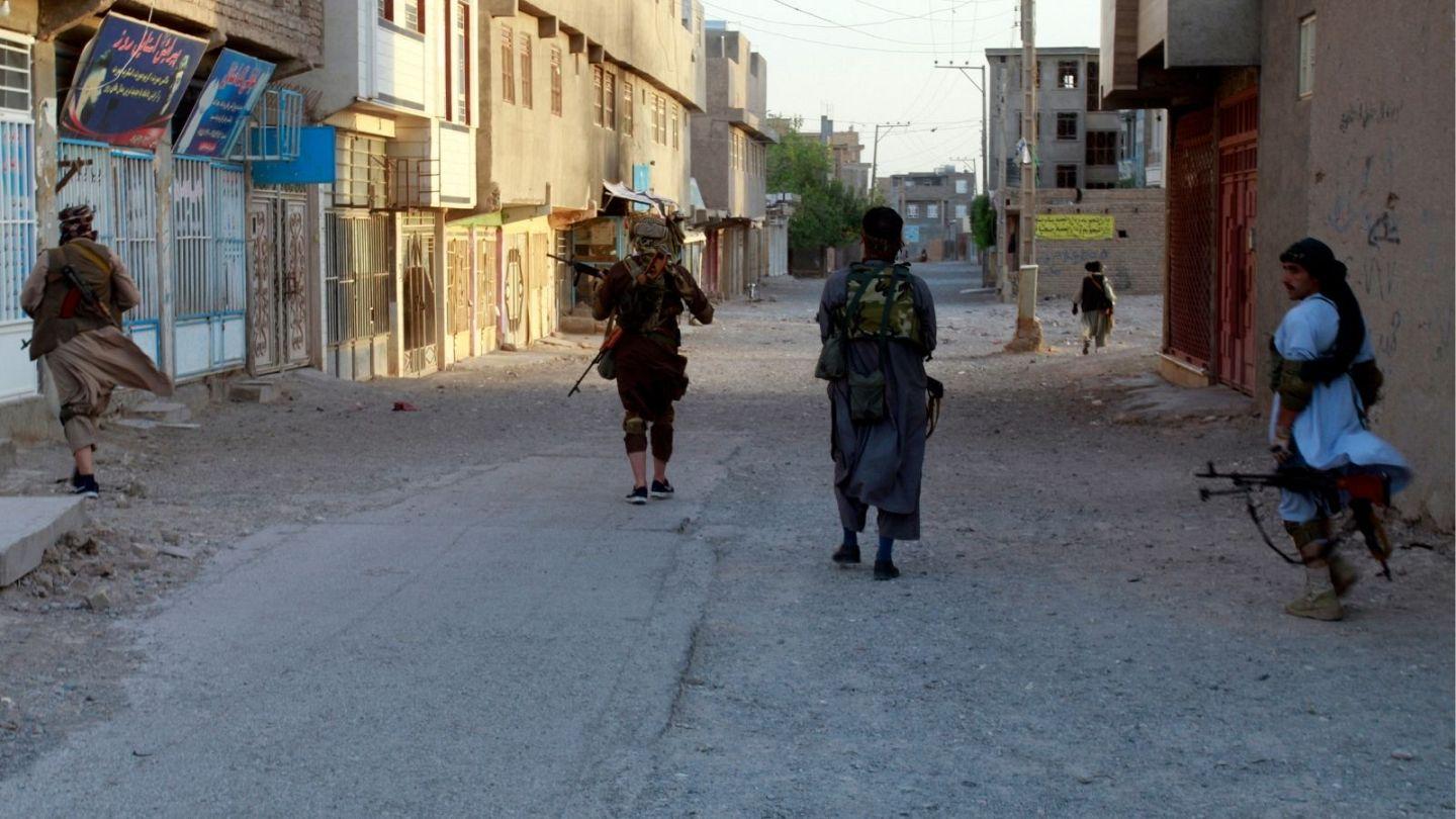 له نیمروز تر جوزجان نه؛ د یوې ورځې په توپیر د دوو ولایتونو سقوط