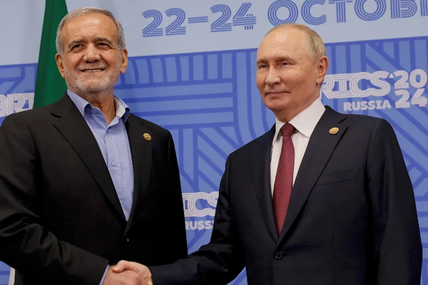 پوتین د ایران له ولسمشر سره په ټلیفوني خبرو کې د «تاوتریخوالي کمېدو» غوښتنه وکړه