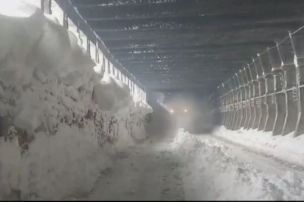 طالبان: د سالنګ په ګډون ګڼې لویې لارې د ترافیکو پر مخ خلاصې شوې دي