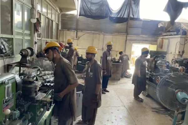 أزمة صناعية في قندهار ... عشرات المصانع تُغلق خلال أربع سنوات