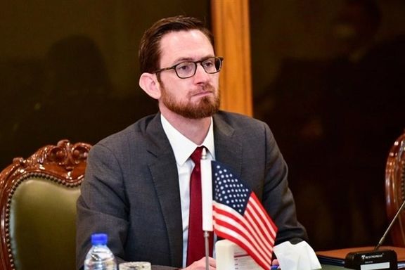 تام وست میگوید زنان افغانستان با محدودیتهای غیرقابل دفاع مواجه هستند