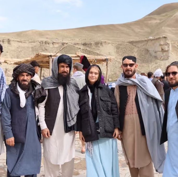 برتانوۍ ورځپاڼه: بهرني سېلانیان د طالبانو مثبت او ګمراه کوونکی انځور وړاندې کوي