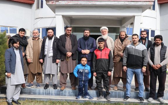 د وزن پورته کولو ۴ کسيزه افغان لوبډله د نړیوالو سيالیو لپاره متحده عربي اماراتو ته ولاړه