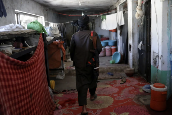 سي إن إن: طالبان تحتجز ثلاثة أمريكيين آخرين على الأقل