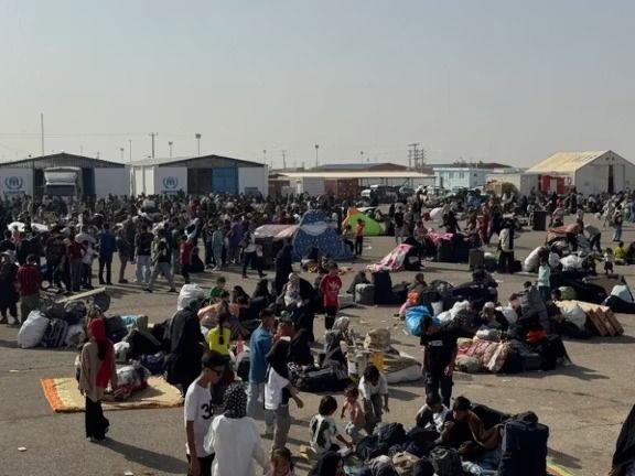 ایران و پاکستان بیش از هزار مهاجر دیگر افغان را اخراج کردند