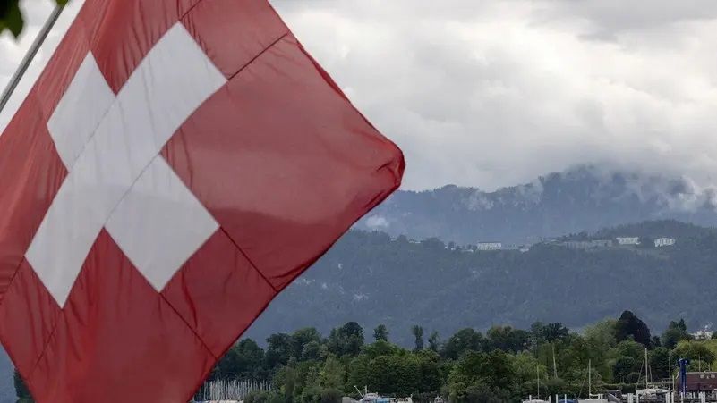 سویس د ایران په زندان کې د یوه سویسي وګړي د وژل کېدو په اړه وضاحت غوښتی