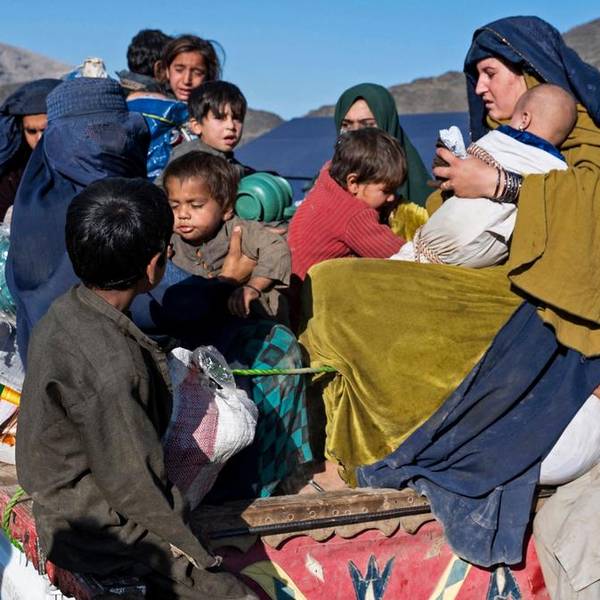 تېره ورځ له پاکستان او ایران نه نږدې ۱۲سوه افغان کورنۍ هېواد ته ستنې شوي