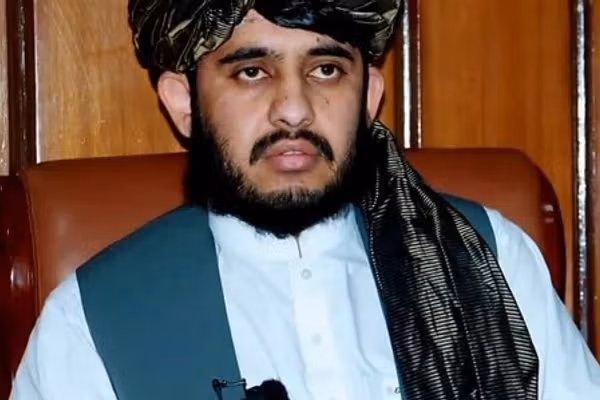 د طالبانو د بلخ والي ویاند: د افغان ښځو د «بېحجابه کولو» هڅې ناکامې شوي