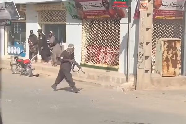 یک شهروند از هرات: «تظاهرات جبرئیل روایت پنجساله طالبان را به چالش کشید»