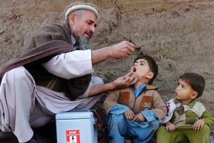 سبا په کونړ، نورستان او لغمان ولایتونو کې د پولیو کمپاین پیلېږي