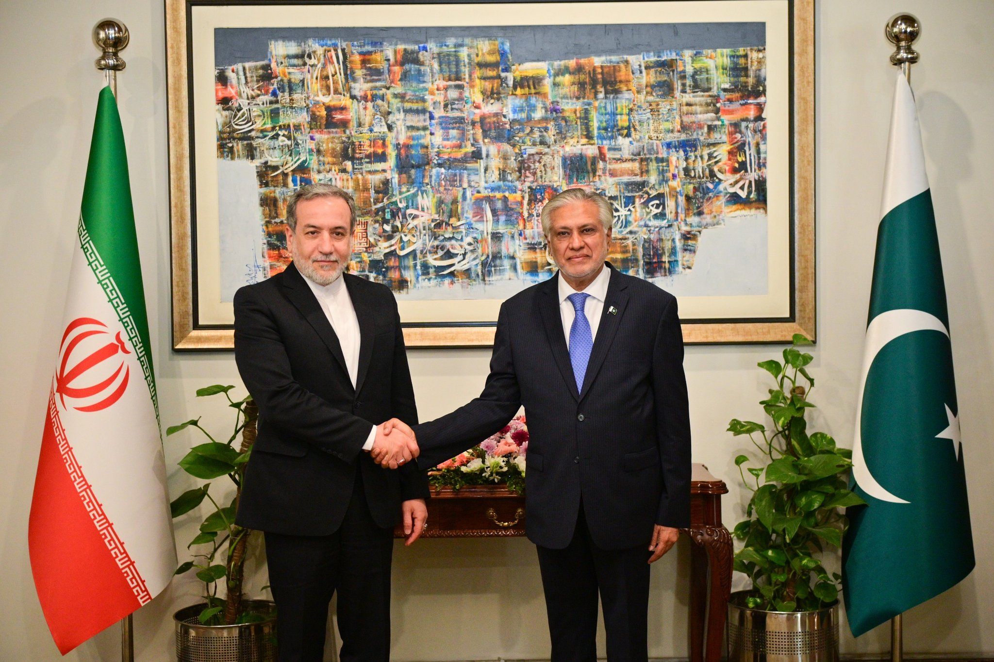 ایران و پاکستان برای مبارزه مشترک با تروریسم و چالش‌های مرزی توافق کردند