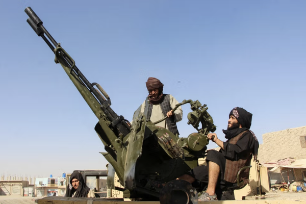 مسؤول باكستاني سابق: الهدنة مع طالبان ستبقى هشة دون إجراءات ضد "حركة طالبان باكستان"