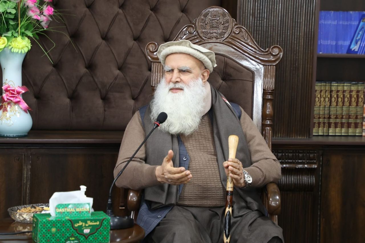 سیاف از مردم خواست از طرح «قضایای اختلاف‌برانگیز» خودداری کنند