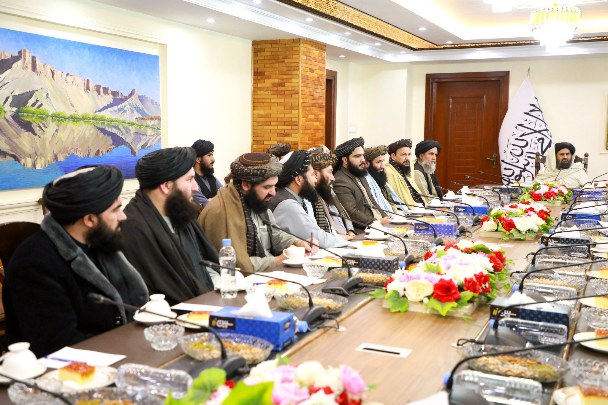 طالبان: د شاوخوا درې مېلیارده افغانیو په ارزښت ۲۷ پروژې منظورې شوي