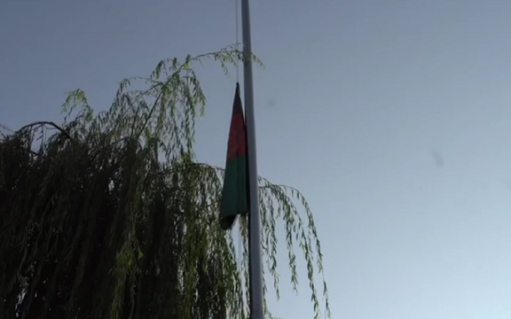 افزایش آمار قربانیان زمینلرزه در هرات؛ پرچم افغانستان در تاجیکستان نیمهافراشته شد