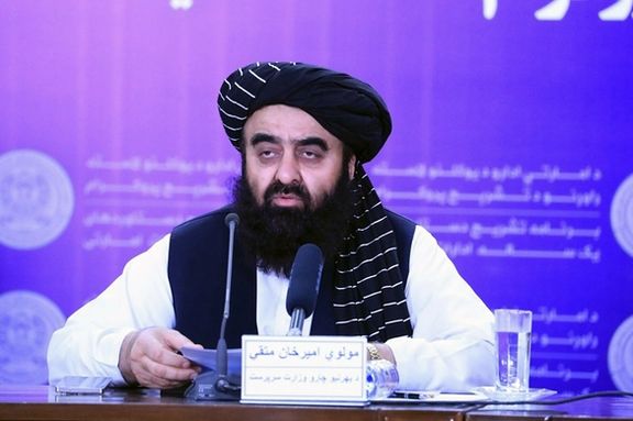 متقي: برېتانوۍ جوړه په زندان کې له ټولو بشري حقونو برخمنه ده