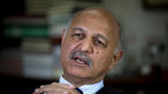 پاکستاني سناتور د ترهګریزو بریدونو په غبرګون کې له افغانستان سره د لارو پر تړلو نیوکه وکړه