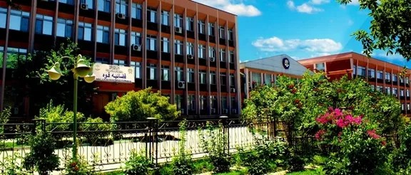 طالبانو په بلخ او کابل کې د یوې مېرمنې په ګډون دوه کسان په دُرو وهلي دي