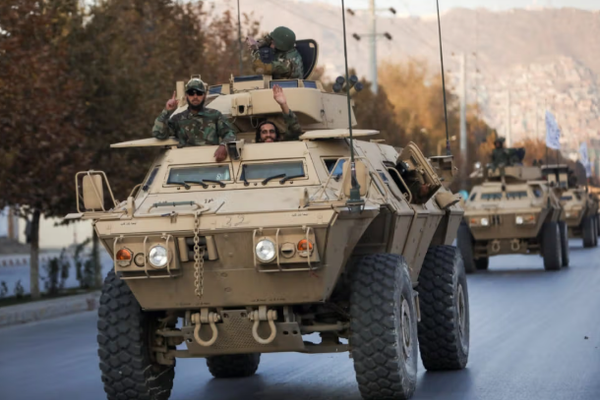 لماذا تستهدف باكستان الفيالق العسكرية؟