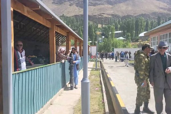 طالبان: د تاجکستان او افغانستان ترمنځ ګډ بازار د بدخشان خلکو ته اسانتیاوې برابرې کړې