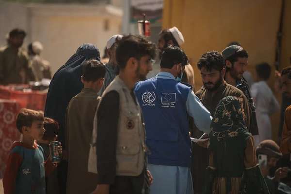 Pakistan Deports Nearly 2,800 Afghan Migrants In One Day