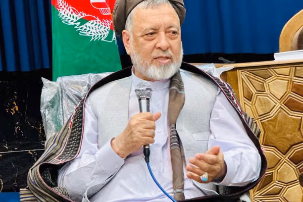 حزب وحدت در میانه بحثها درباره تغییر رژیم در افغانستان خود را بازسازی کرد