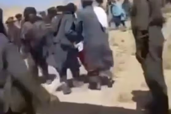 قيادي في حركة طالبان من بدخشان يؤكد مقتل مدنيين خلال قمع احتجاجات يفتل