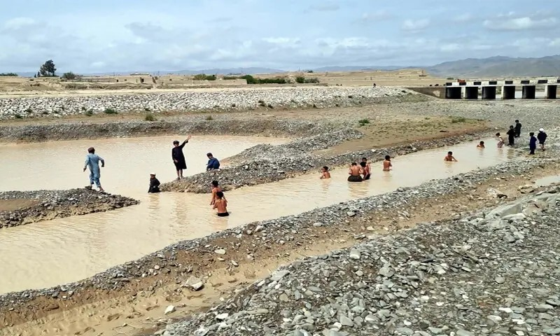 په بلوچستان کې د سختو ورښتونو او تندر پرېوتو له امله څلور کسه مړه شوي دي