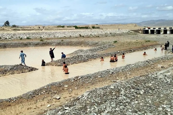 په بلوچستان کې د سختو ورښتونو او تندر پرېوتو له امله څلور کسه مړه شوي دي