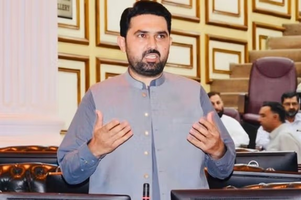 له زندانه د عمران خان د خلاصون لپاره؛ د خېبرپښتونخوا سر وزير د ځواک جوړولو اعلان وکړ