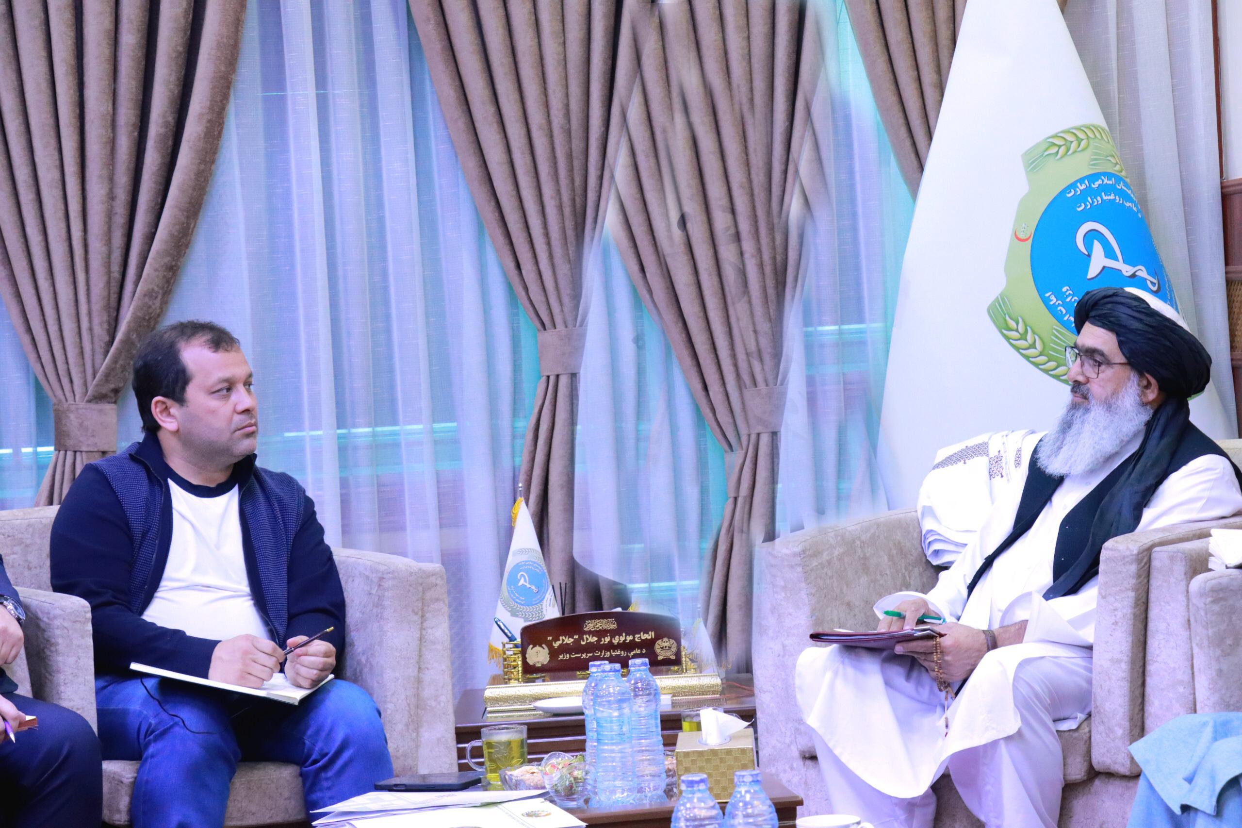 طالبان وايي د ازبکستان سفیر سره یې د درملو او طبي توکو پر واردولو خبرې وکړې