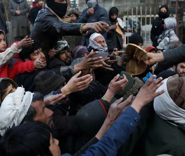 طالبان از گزارش بانک جهانی درباره وضعیت اقتصادی افغانستان استقبال کرد