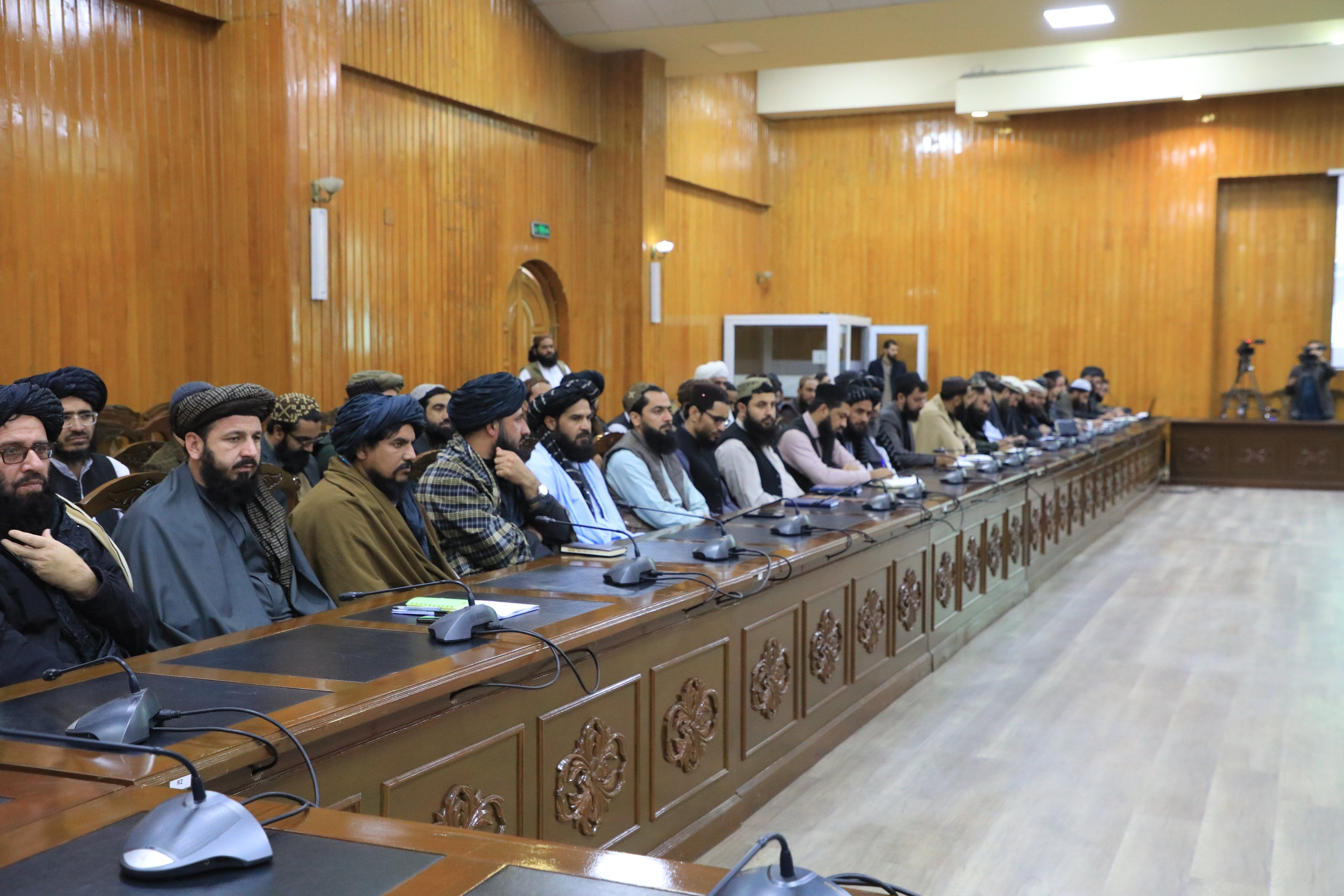 فعالان رسانه‌ای طالبان هر از گاهی درباره پالیسی اطلاع‌رسانی و تبلیغات گفت‌وگو می‌کنند